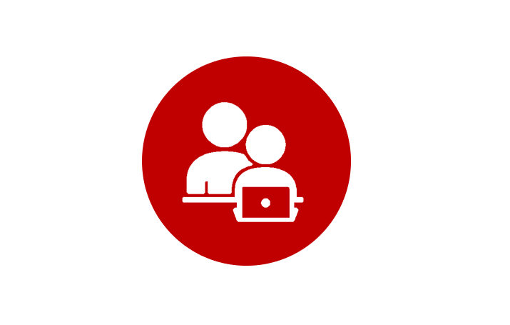 parental overseeing child on internet